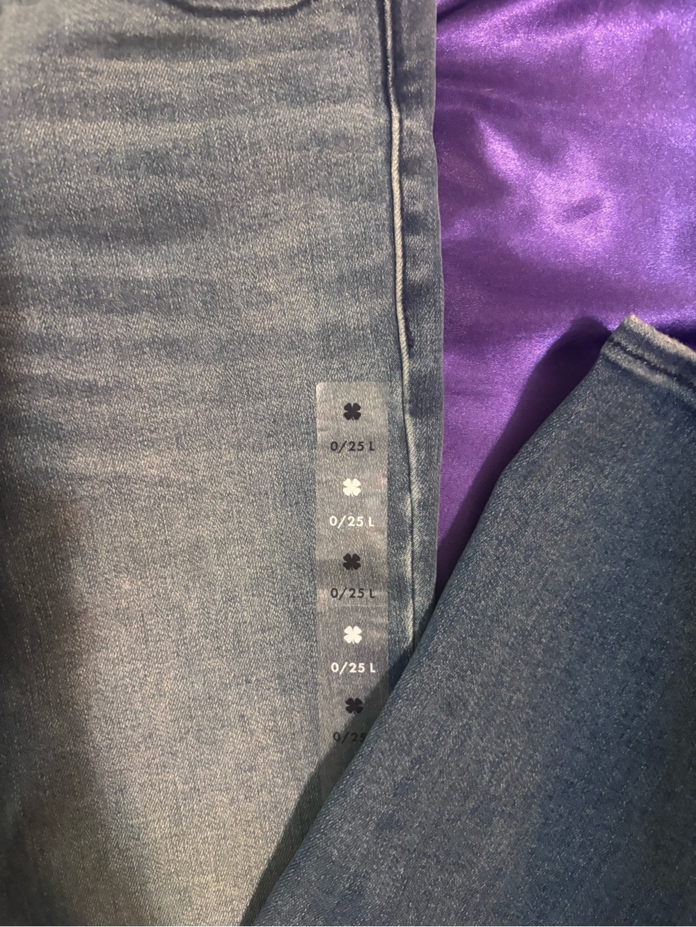 Lucky Brand Sweet Straight Jeans 25L - Picture 6 of 10